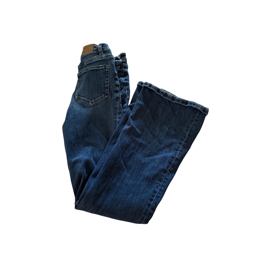 BKE Billie Slim Fit High Rise Flare Jeans Dark Wash Raw Hem 26x31.5